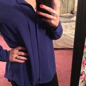 H&M Blue Woman's Blouse. Loose-fitting. Comfy.